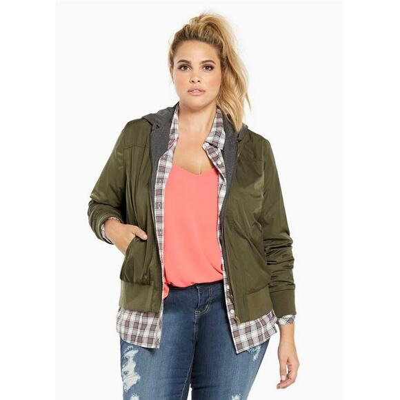 Torrid Nylon Jersey Bomber Olive  Jacket Size 2X - Picture 1 of 10